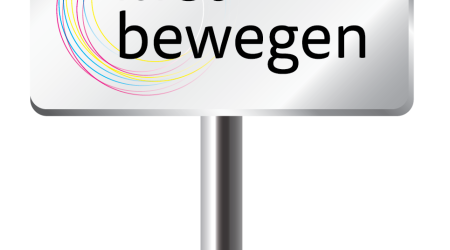 Groen verkeersbord met tekst start met bewegen