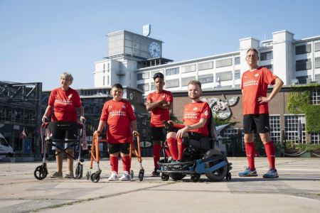 Voetballers met en zonder een beperking