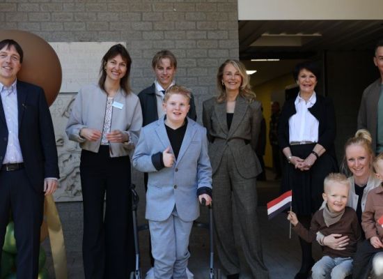 Feestelijke opening toegankelijke faciliteiten Oorlogsmuseum